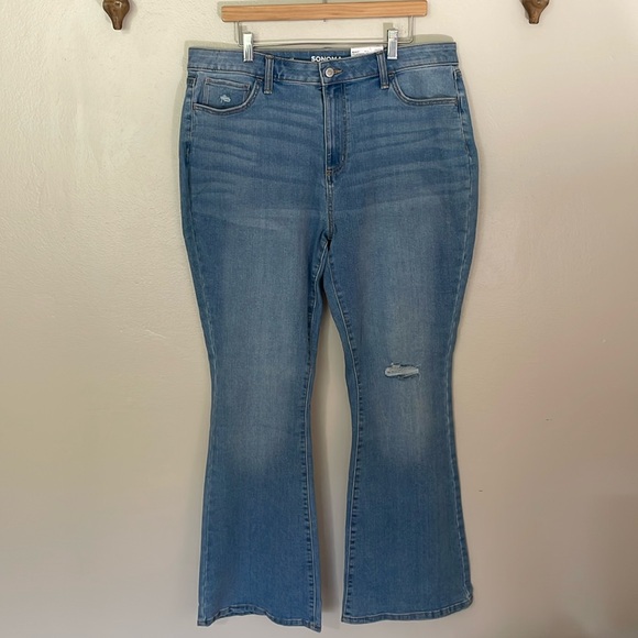 NWT Sonoma Flare Jeans. Size 18 - Picture 1 of 9